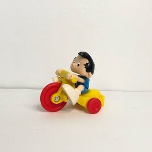 Vintage 1994 McDonald's happy meal toy bobby's world bobby on tricycle
